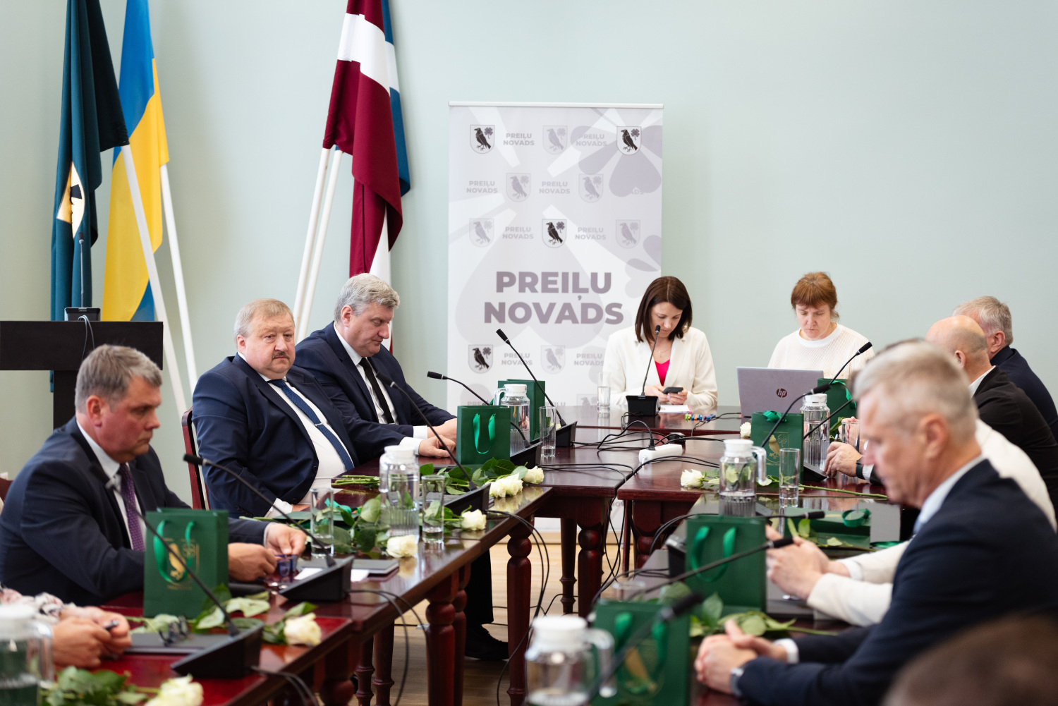 27. jūnijā savu darbu uzsākusi jaunievēlētā Preiļu novada dome - par Preiļu novada domes priekšsēdētāju ievēlēts Aldis Adamovičs