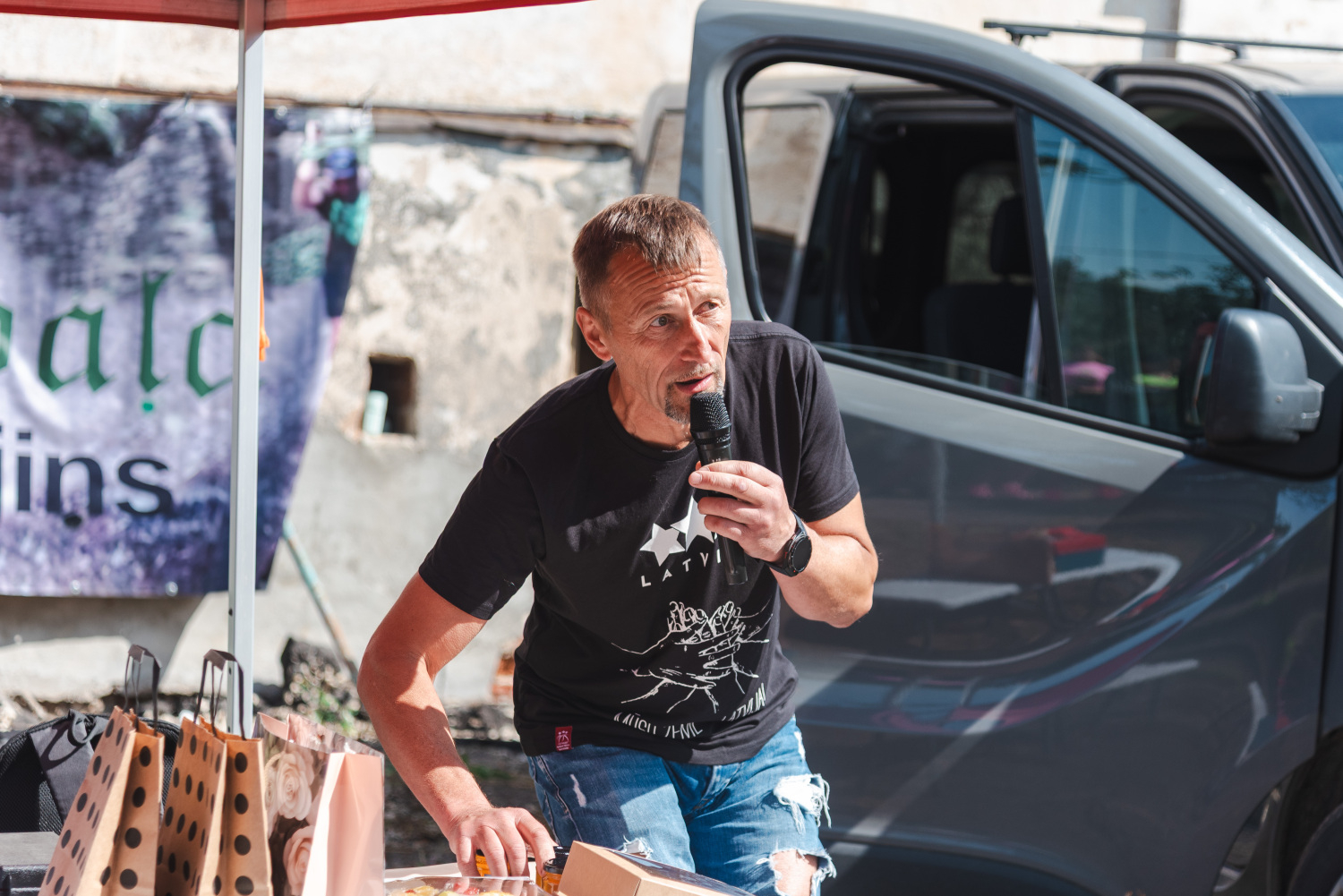 Kamencys trokū skriejīns "Voguls i Vabaļa": 