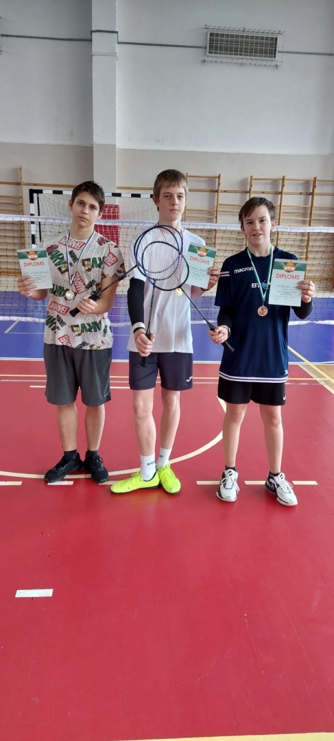 Preiļu novada skolu sacensības badmintonā