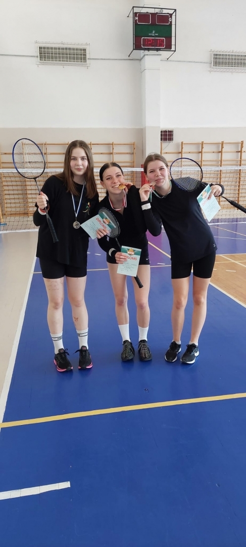 Preiļu novada skolu sacensības badmintonā
