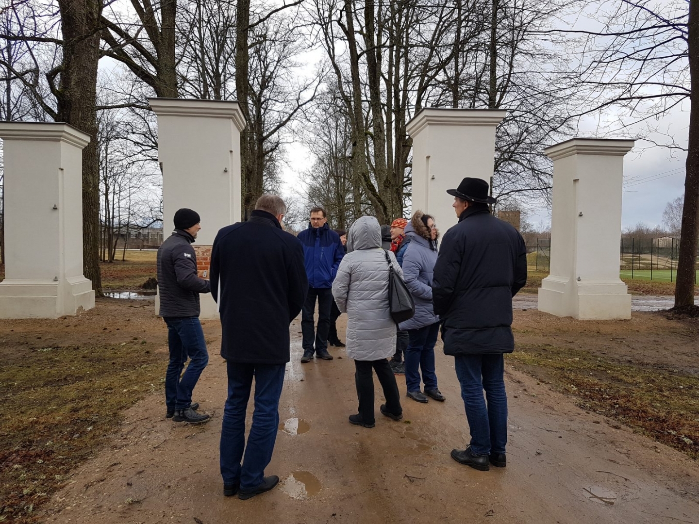 “Latvijas Būvniecības gada balvai 2019” pieteikti restaurētie Preiļu parka Galveno vārtu stabi