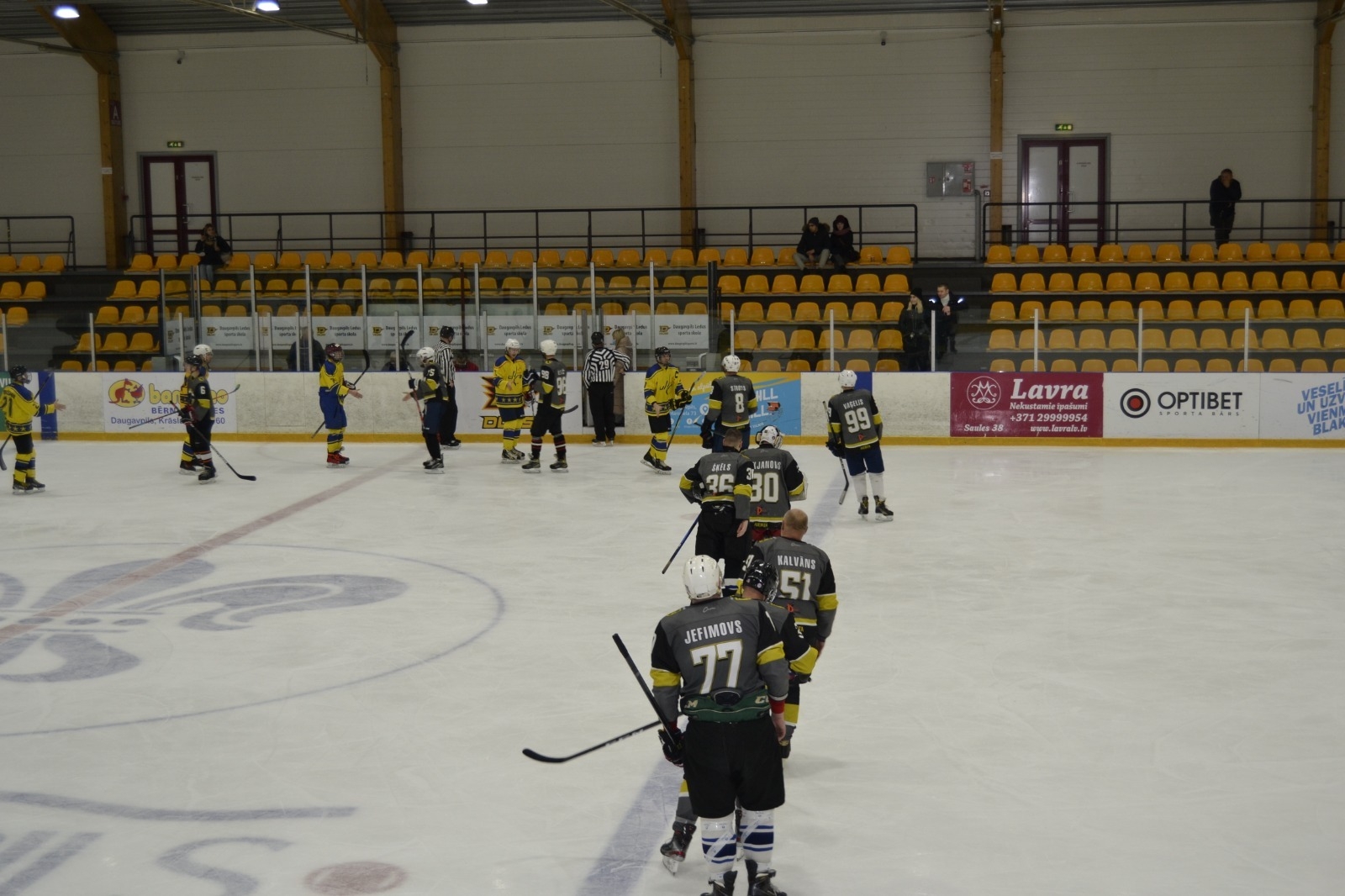 Preiļu hokejisti startē Daugavpils pilsētas atklātajā hokeja čempionātā