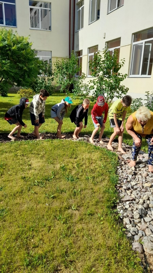 Noslēgusies nometne "Jautrie piedzīvojumi Aglonā" bērniem no latviešu un ukraiņu ģimenēm