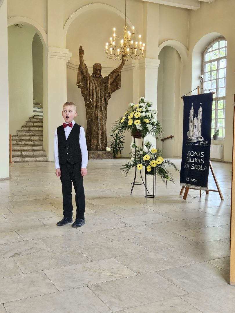  Aglonā aizvadīts XX Latvijas mūzikas skolu Jauno vokālistu konkurss "Dziedu Dievmātei"