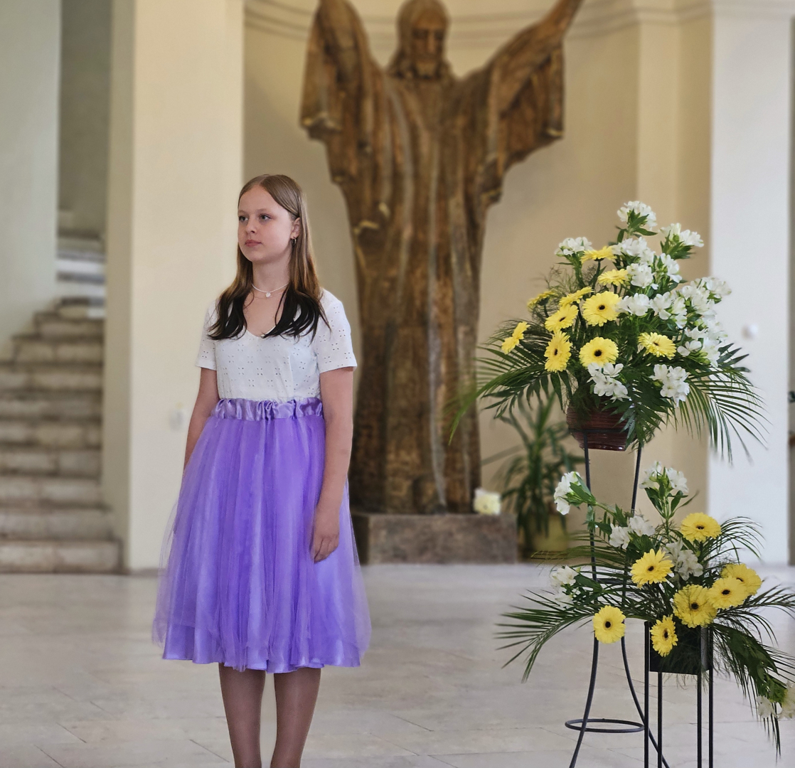  Aglonā aizvadīts XX Latvijas mūzikas skolu Jauno vokālistu konkurss "Dziedu Dievmātei"