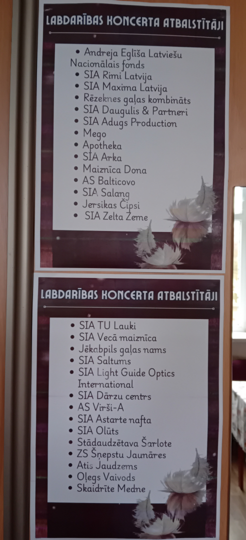 Biedrība “Vārkavas novada pensionāri” ar sirsnīgu labdarības pasākumu “Eņģeļu pieskāriens” ievadīja Adventes laiku