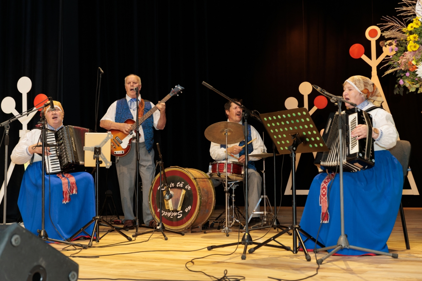 23. Latvijas tautas muzikantu un kapelu saiets un 19. Starptautiskais folkloras festivāls “Rudynoji”