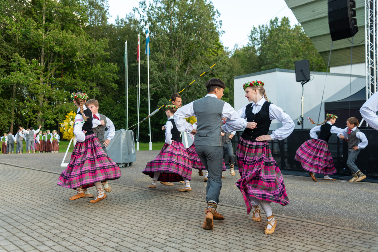 Svētku koncertprogramma (pilsētas svētku 2. diena)