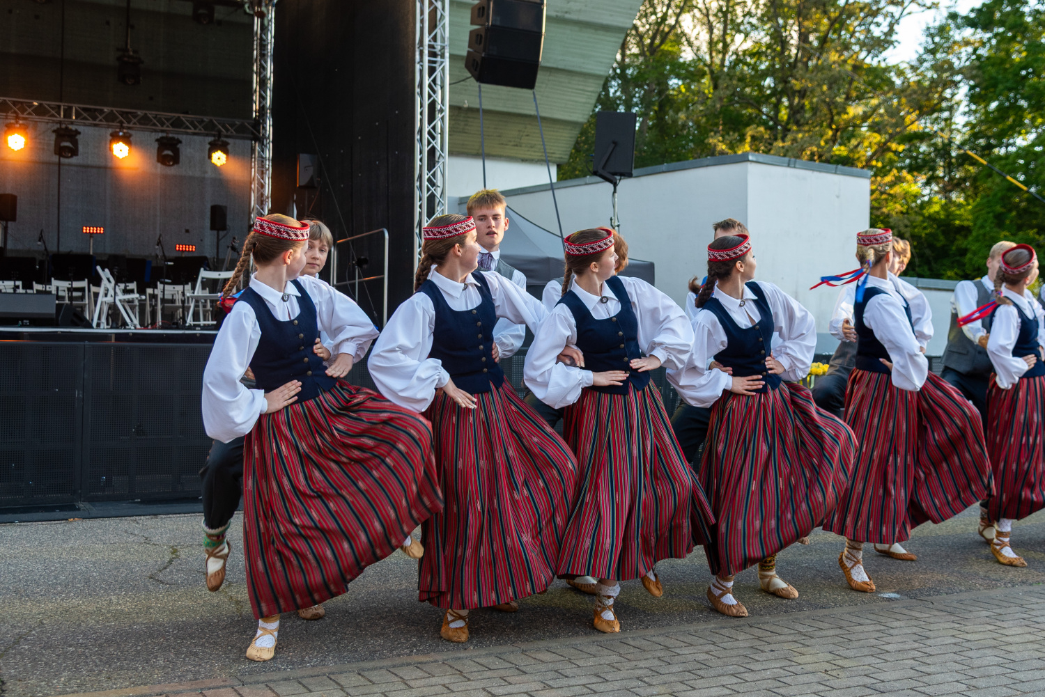 Svētku koncertprogramma (pilsētas svētku 2. diena)