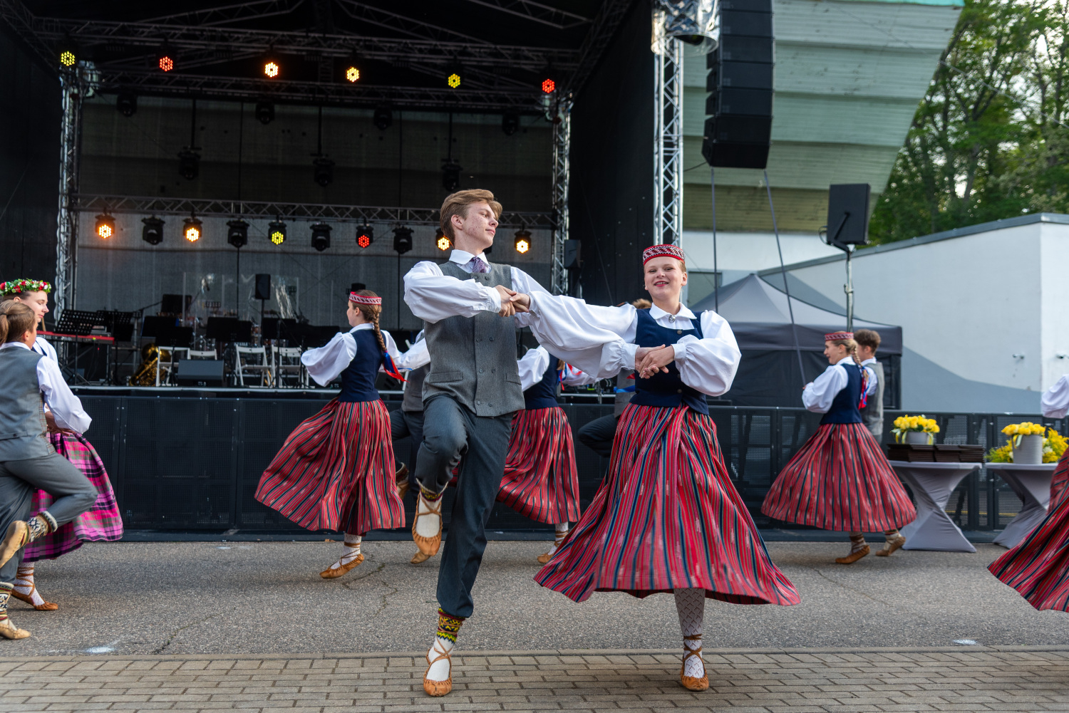 Svētku koncertprogramma (pilsētas svētku 2. diena)