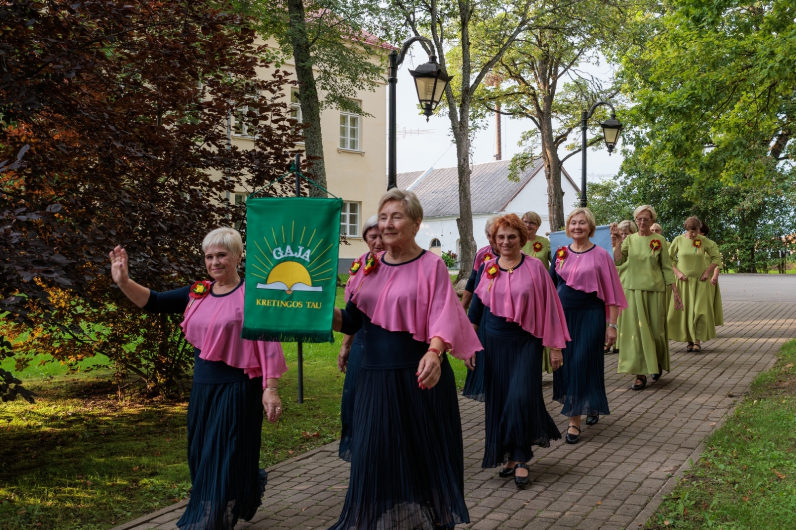 Starptautiskais senioru deju festivāls "Mēs bijām trīs māsiņas"