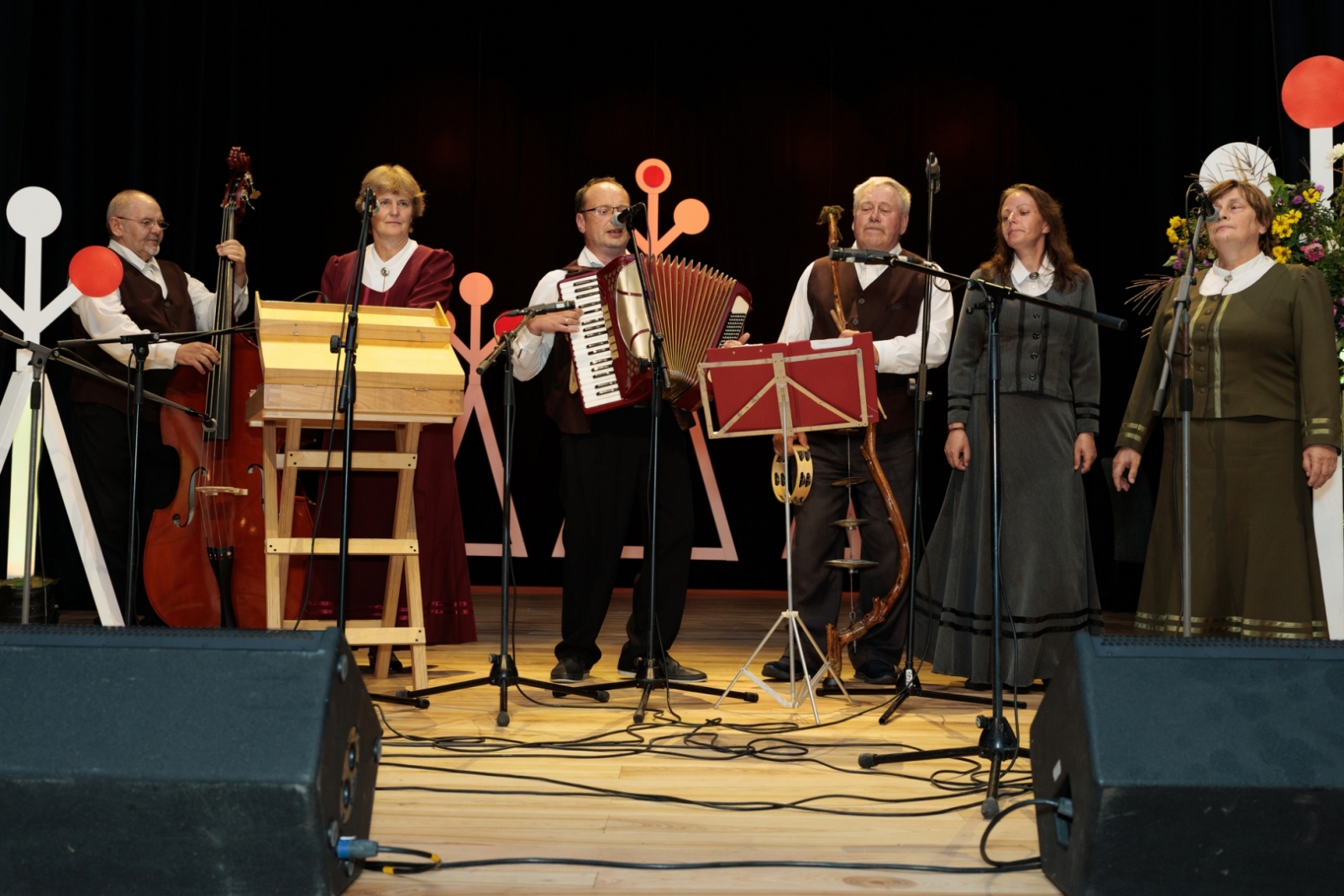 23. Latvijas tautas muzikantu un kapelu saiets un 19. Starptautiskais folkloras festivāls “Rudynoji”