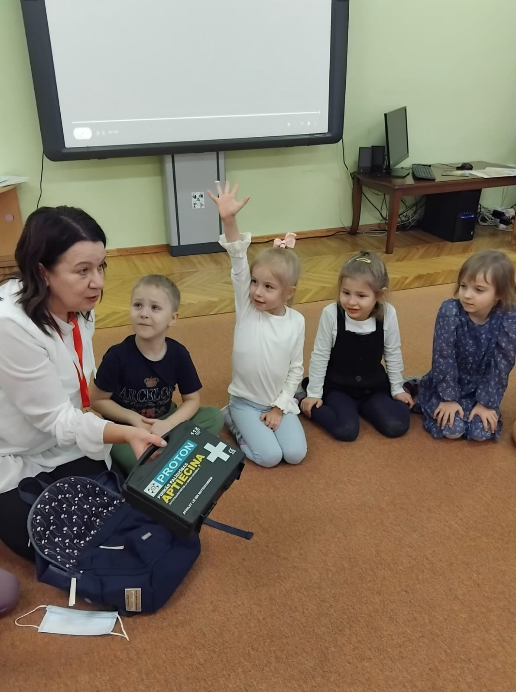 Preiļu PII “Pasaciņa” piedalījās nodarbībā “Drošības ekspedīcija”