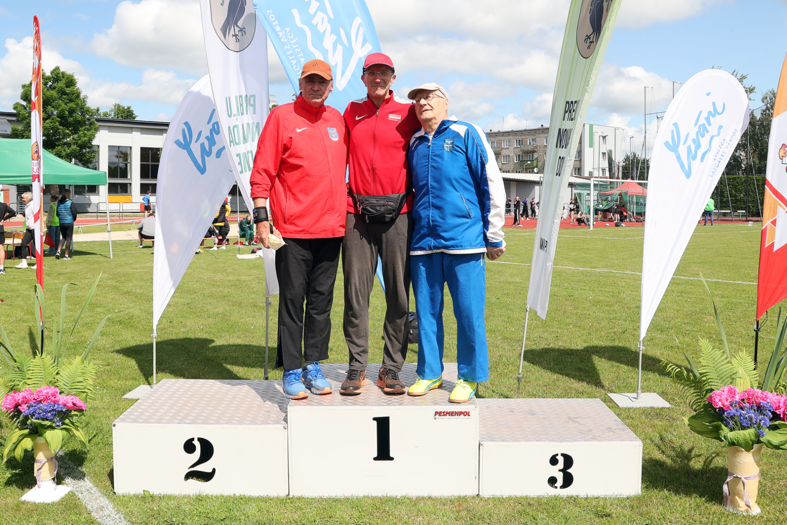 Preiļu stadionā sportiski svinam 2025. gada Jāņus 