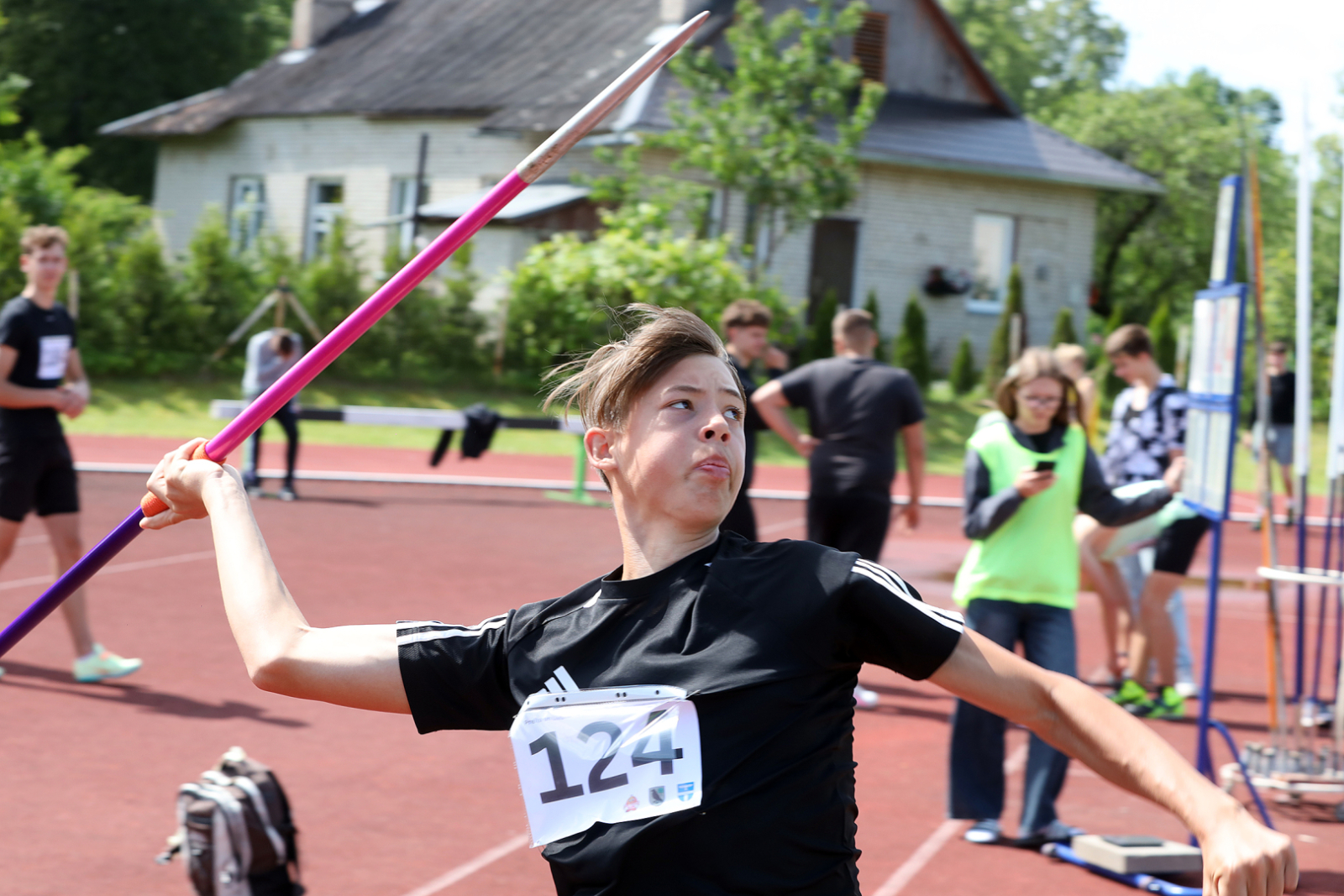 Preiļu stadionā sportiski svinam 2025. gada Jāņus 