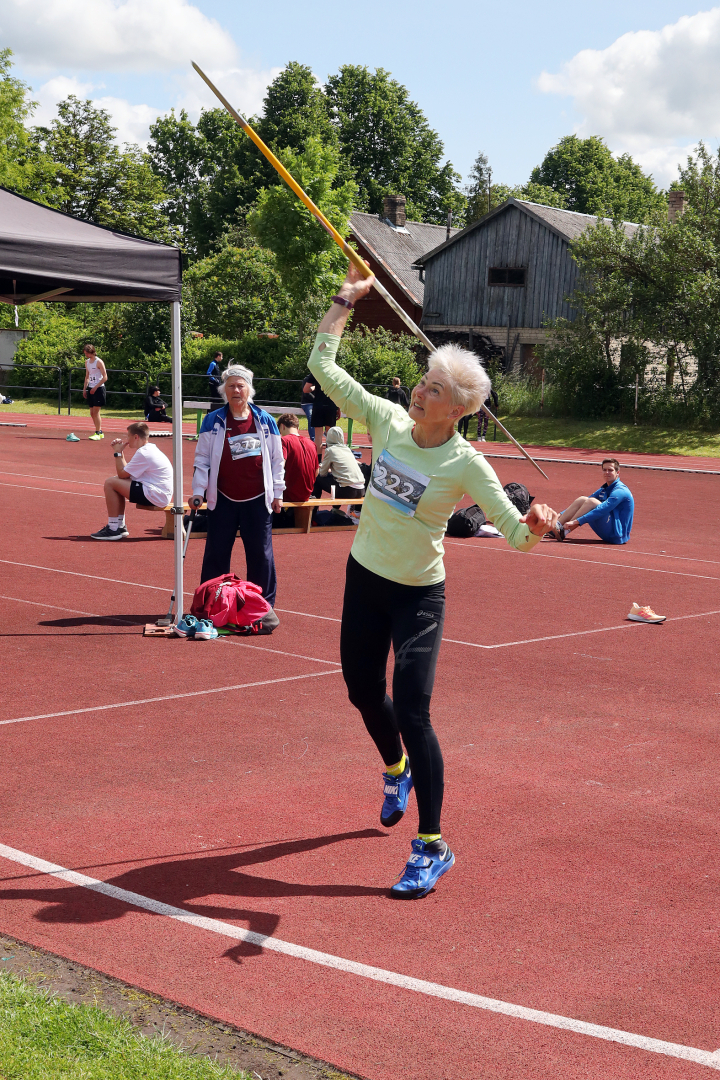 Preiļu stadionā sportiski svinam 2025. gada Jāņus 