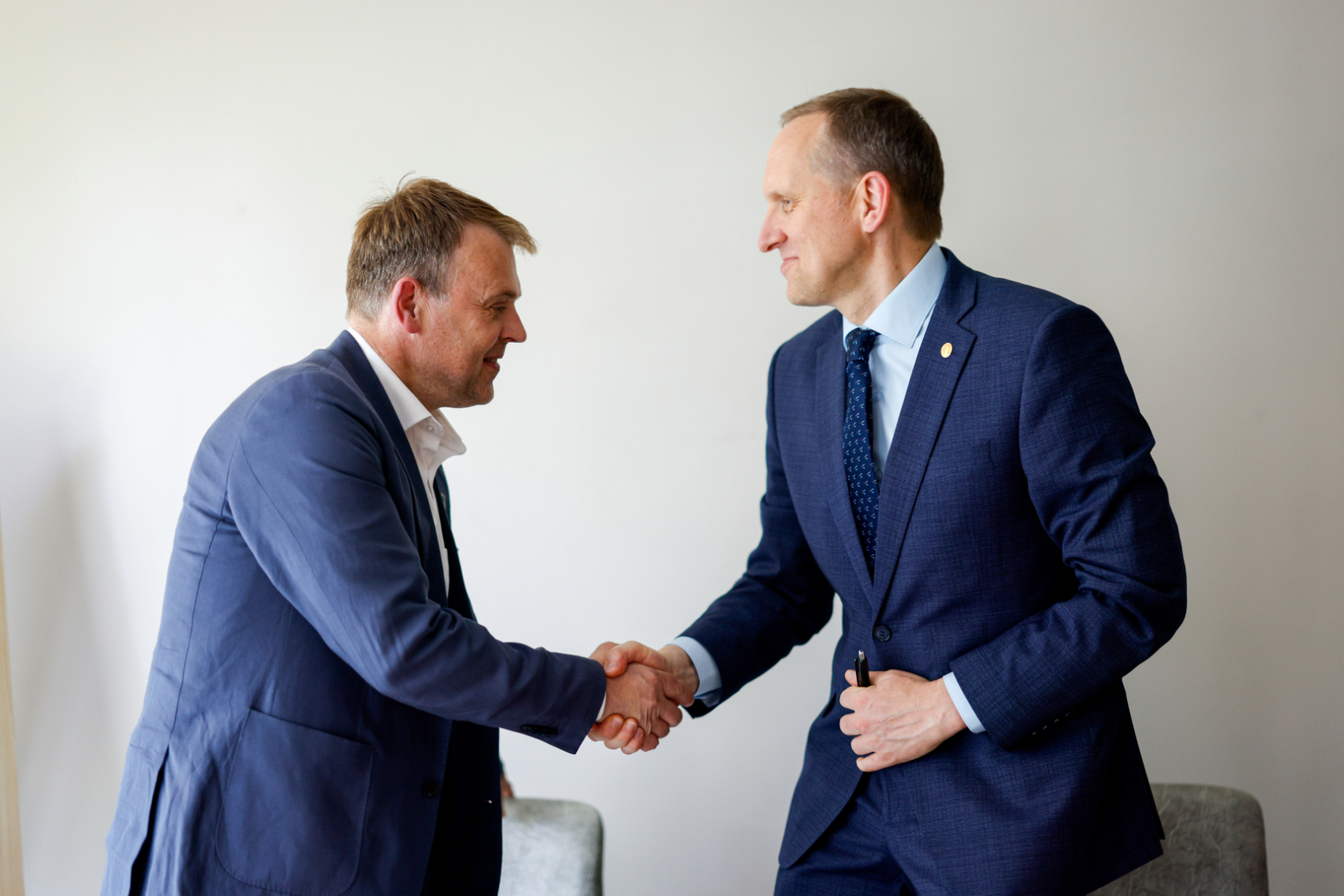 Aizsardzības ministrija tikšanās laikā ar pierobežas pašvaldībām informē par Pretmobilitātes infrastruktūras izveides likumu