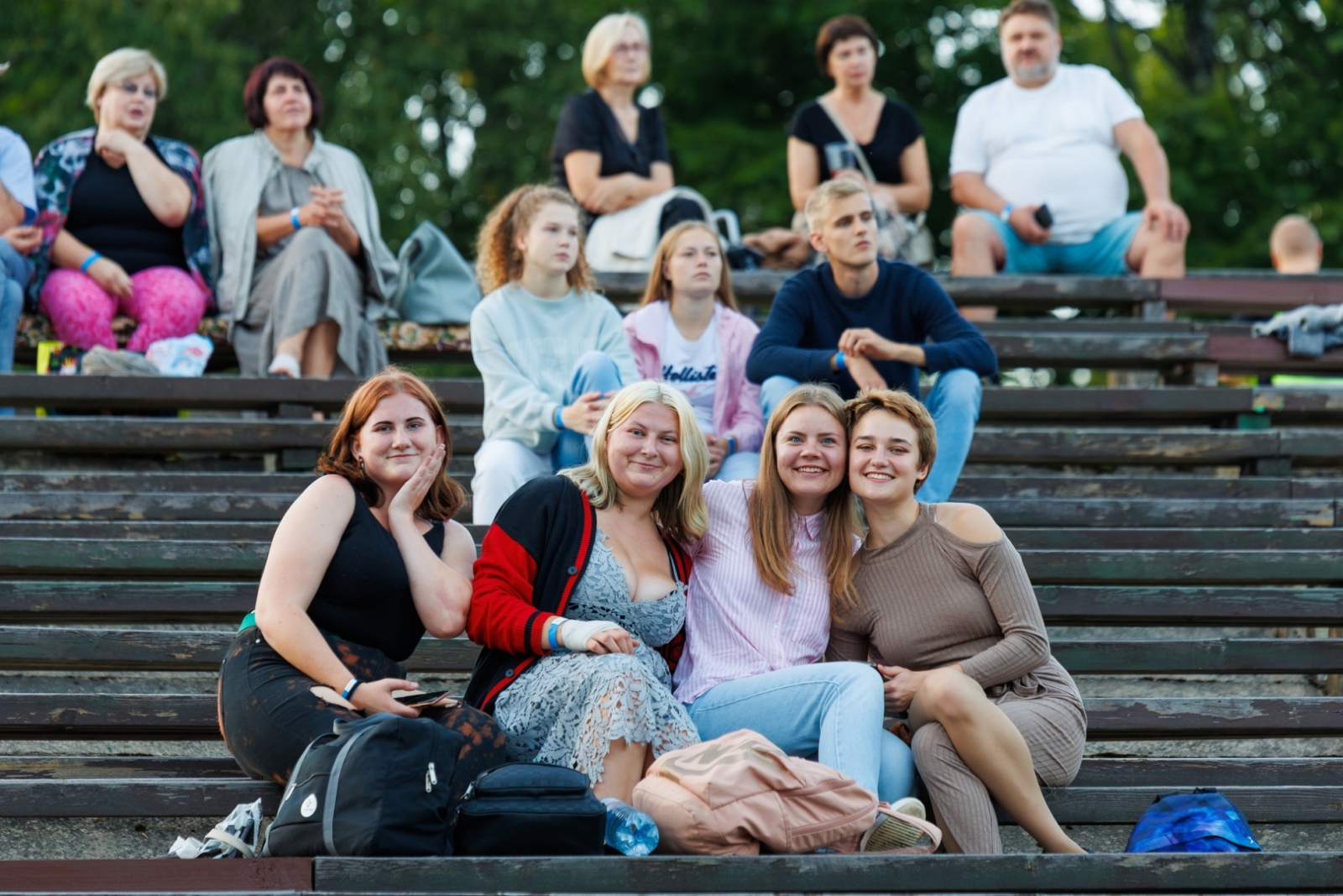"Latviešu estrādes mūzikas vakars" Preiļos