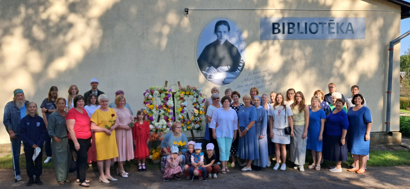 Atzīmējot Aglonas bibliotēkas 80 gadu dzimšanas dienu, īstenots mazo grantu projektu konkursa projekts “80 gadi kopā”