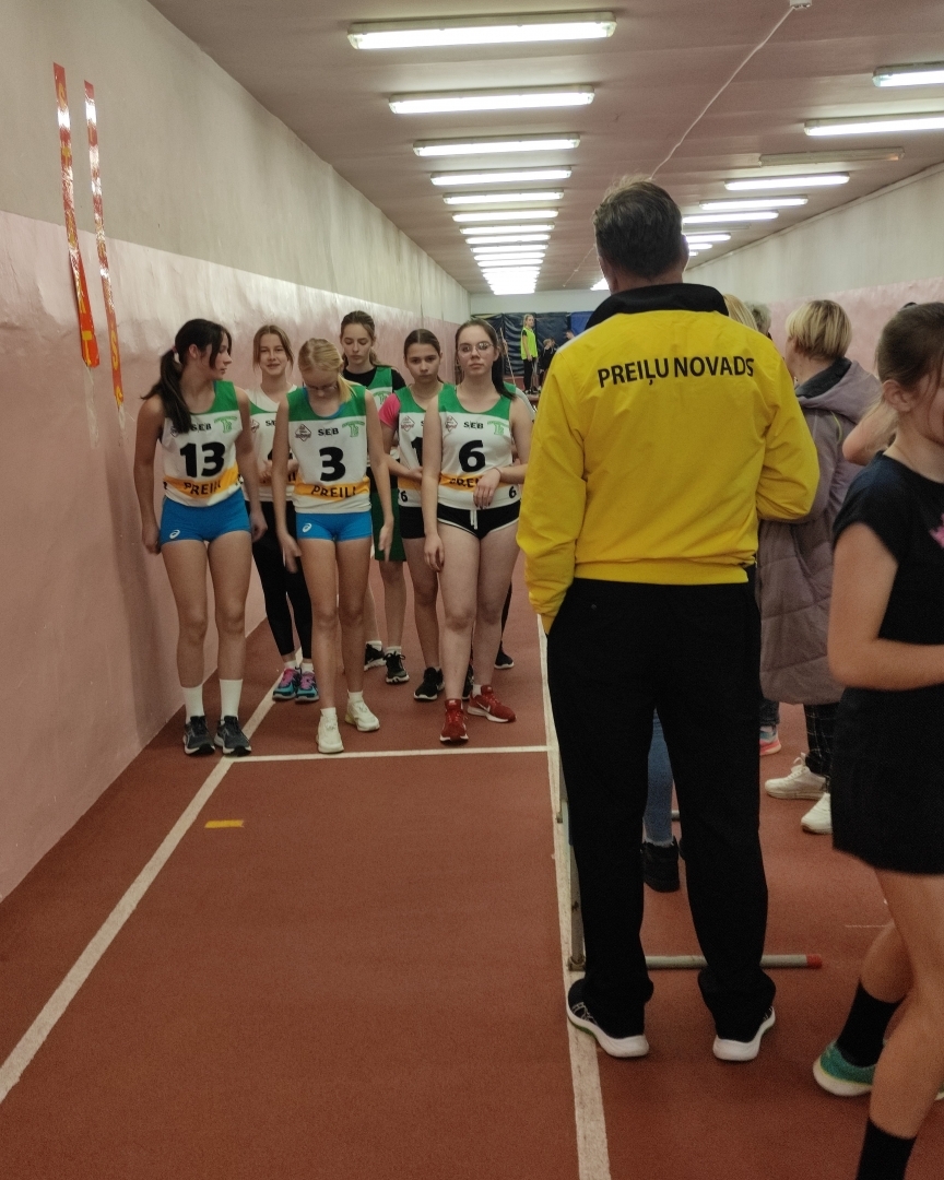 Preiļu novada sportistiem Ziemas čempionātā vieglatlētikā izcīnītas 33 godalgas