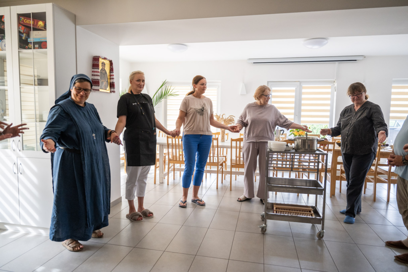 Preiļu novada komanda Utenā gleznoja Jēzus ikonas