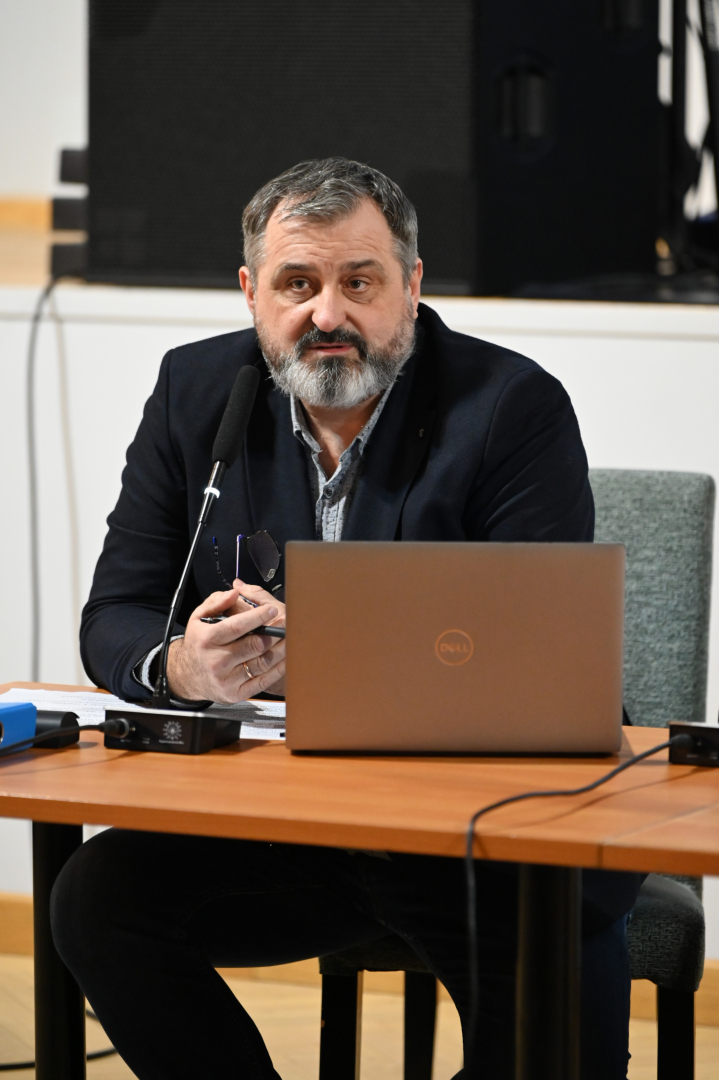 diskusija par būvniecības ieceri “Moduļa ēkas novietošana, teritorijas labiekārtošana Krāslavas iela 2A, Tirgus laukums 13D, Preiļi”