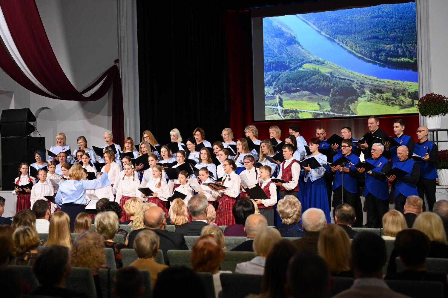 Latvijas Republikas proklamēšanas 107. gadadienas svinības