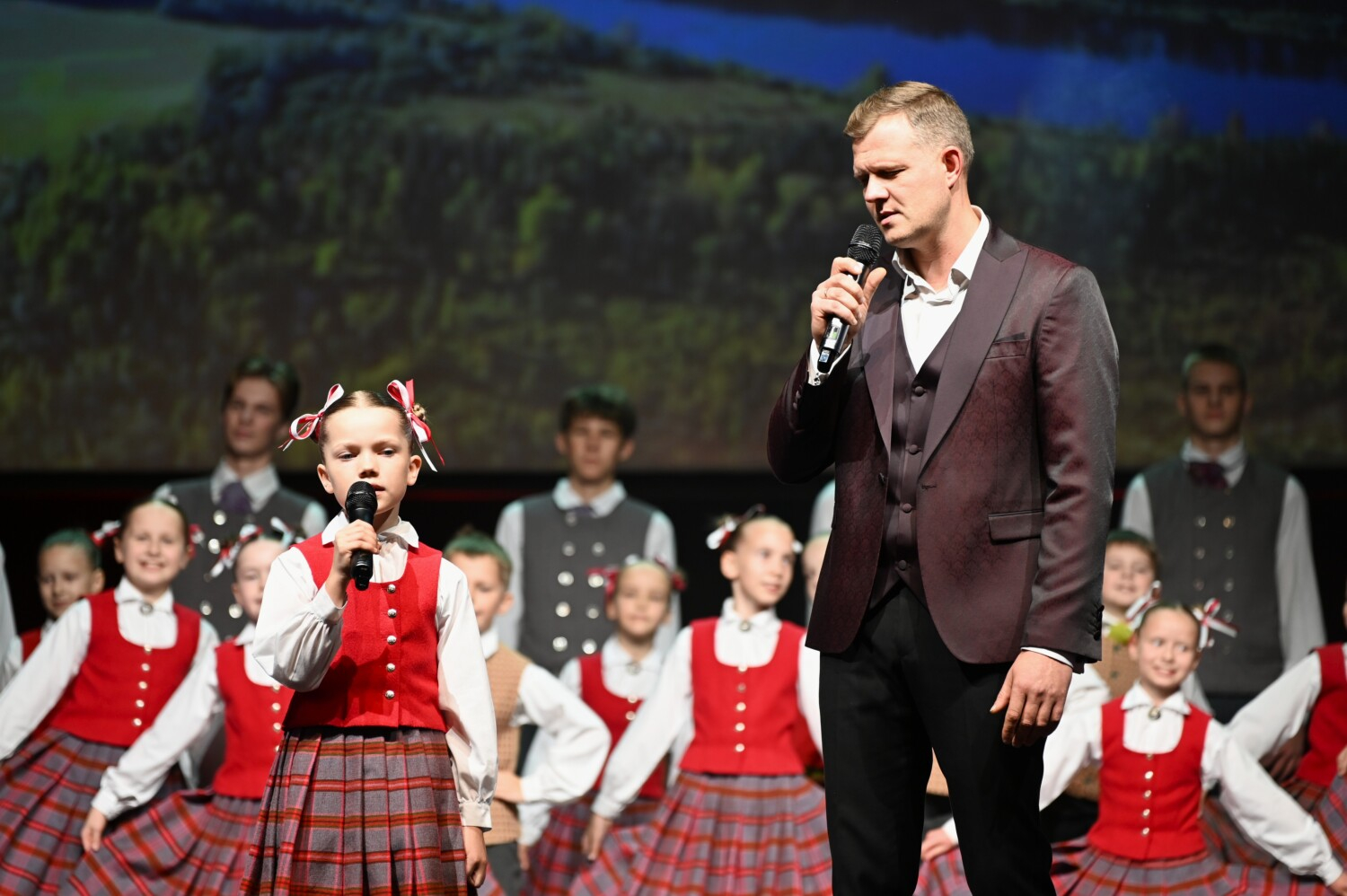 Latvijas Republikas proklamēšanas 107. gadadienas svinības