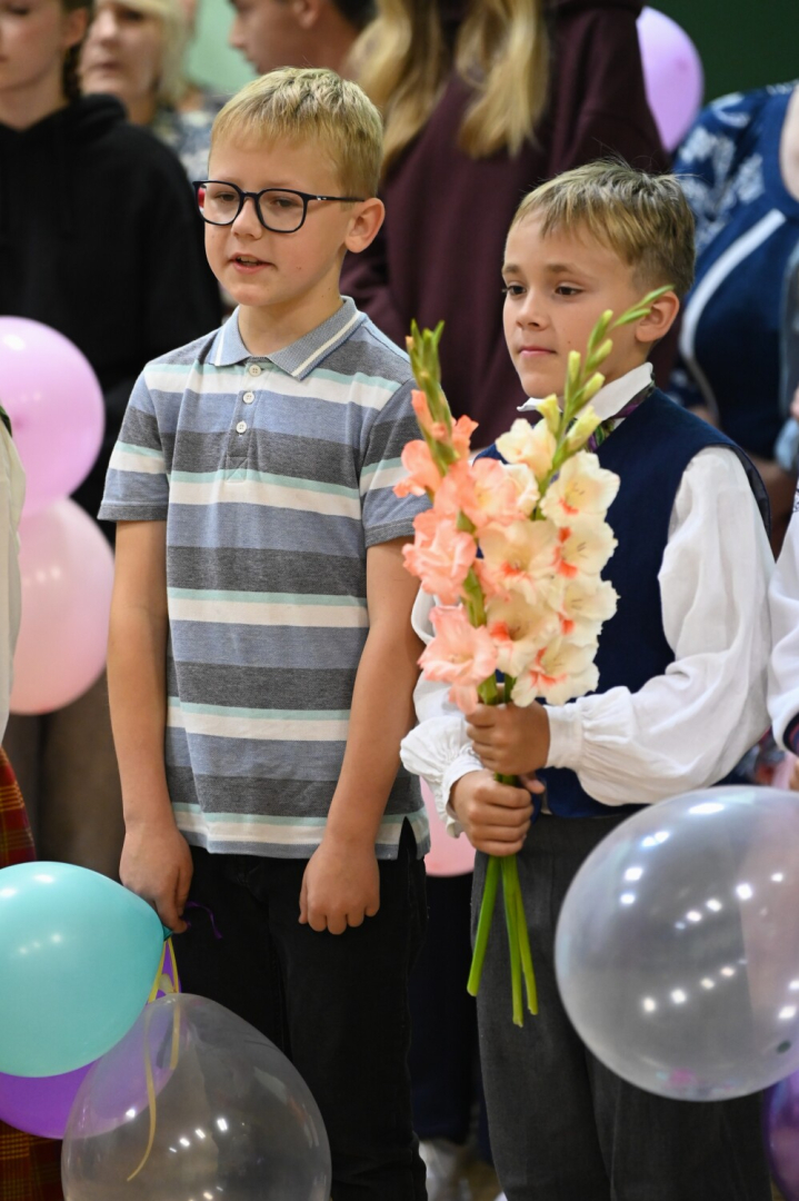 Vārkavas pamatskolā atklātas jaunas pirmsskolas grupu telpas