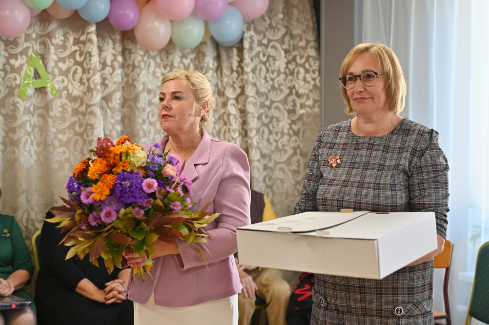 Sociālās aprūpes centrā “Vārkava” sirsnīgā gaisotnē tika atzīmēta Starptautiskā senioru diena