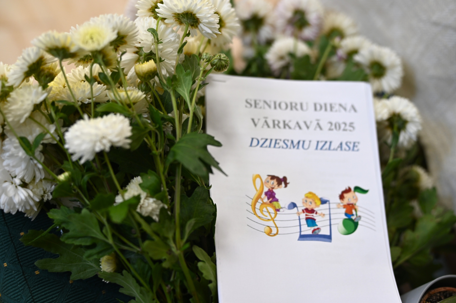 Sociālās aprūpes centrā “Vārkava” sirsnīgā gaisotnē tika atzīmēta Starptautiskā senioru diena