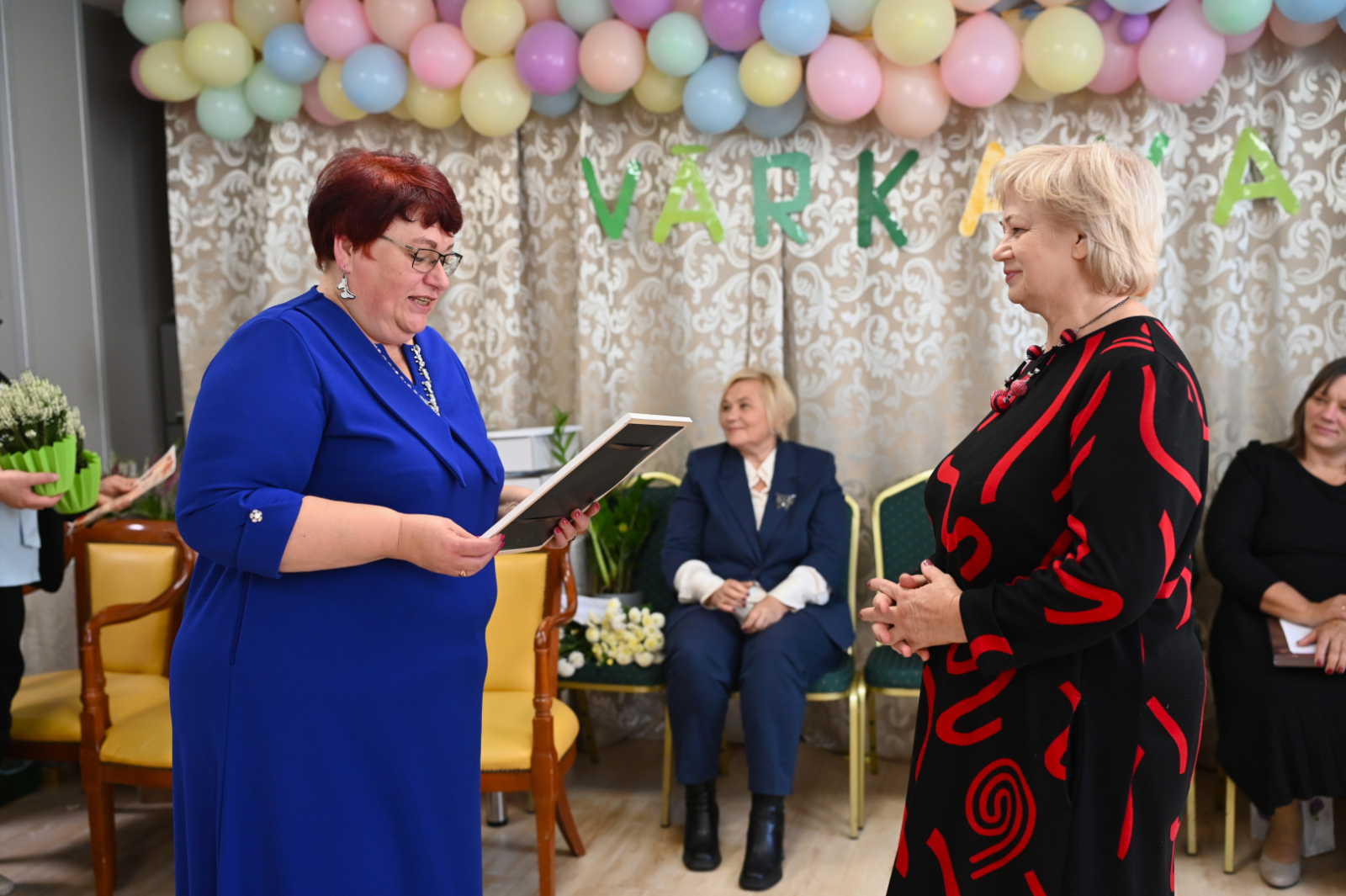 Sociālās aprūpes centrā “Vārkava” sirsnīgā gaisotnē tika atzīmēta Starptautiskā senioru diena