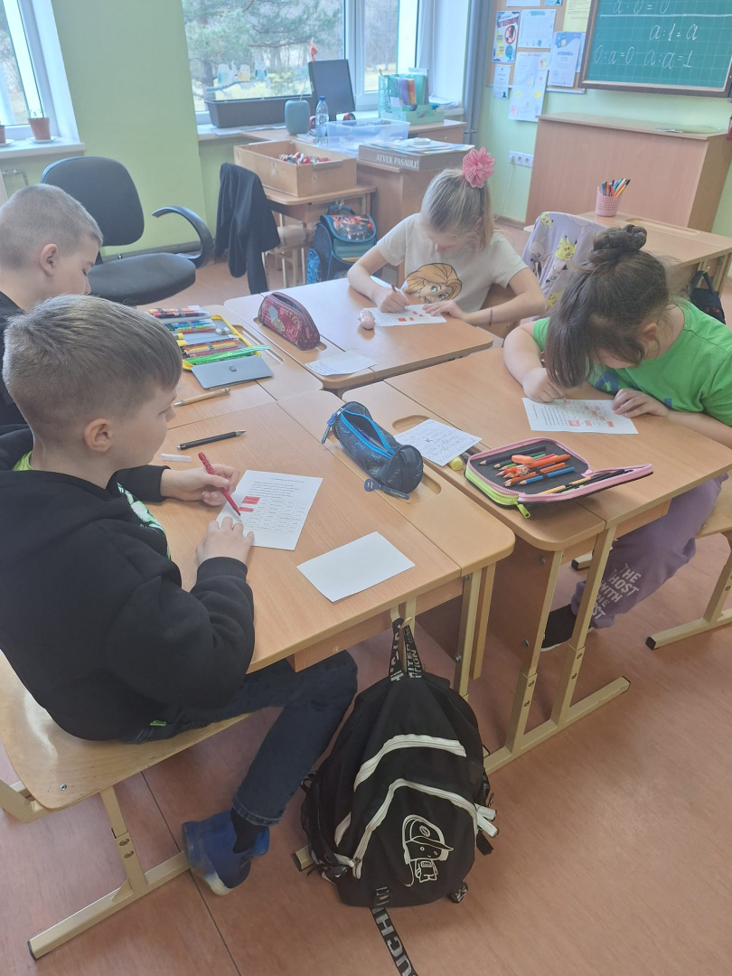 Biedrība "Jaunie Spārni" pabeidz projektu "Dažādība vieno: Mazākumtautību integrācija un sabiedrības saliedēšana Preiļu novadā"