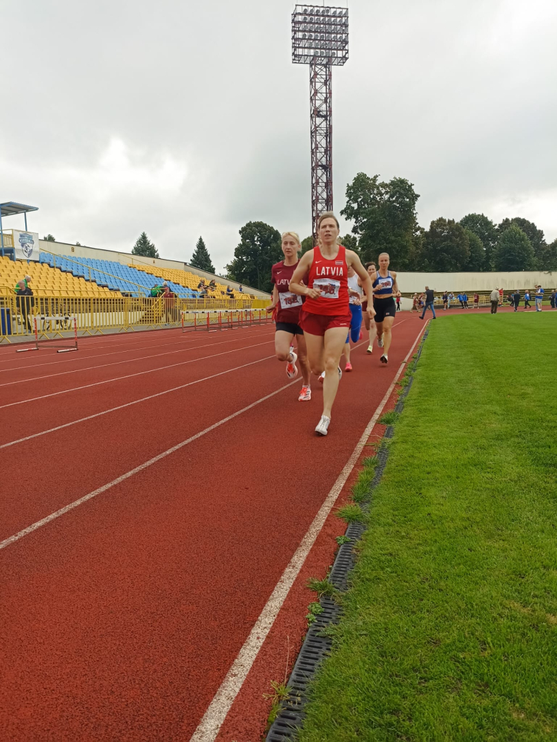 Sporta veterāni pārstāv novadu, vairo dzīvesprieku un medaļu skaitu augsta ranga sacensībās