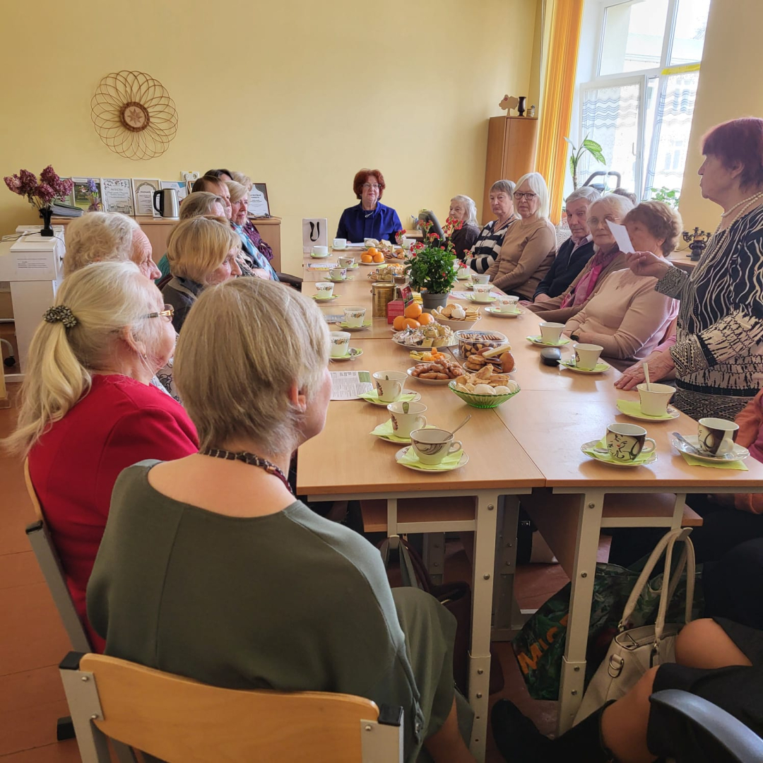 Akcija “Senior, nāc, parunāsim!”