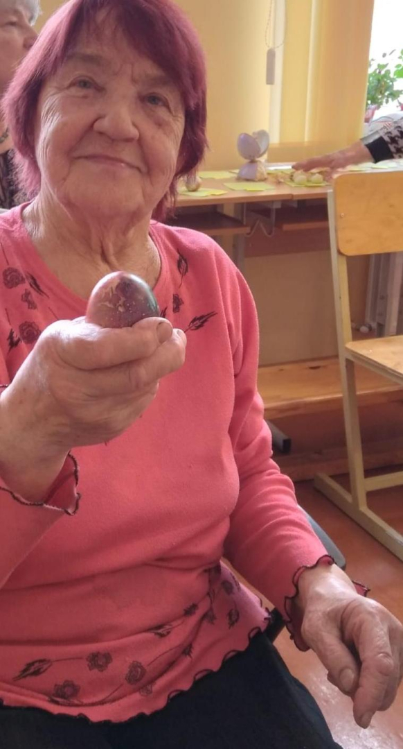 Preiļu novada Pensionāru biedrībā aizvadīts pasākums "Nu ir atnākusi Lielā diena!"