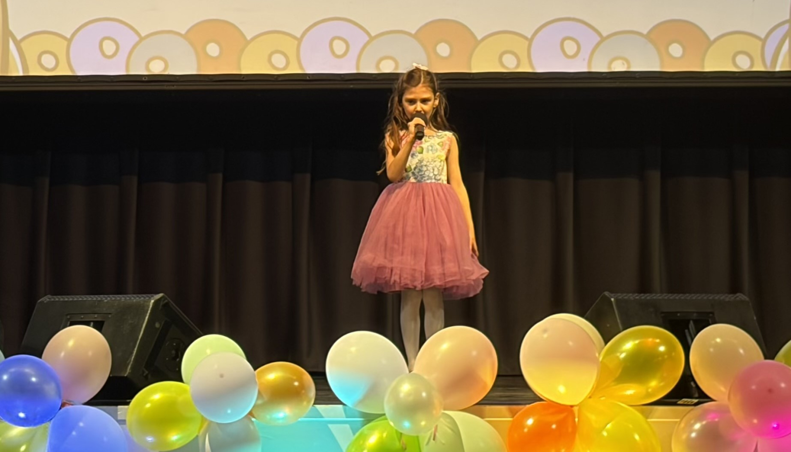 Izskanējis mazo vokālistu sadziedāšanās konkurss "Preiļu Cālis 2026"