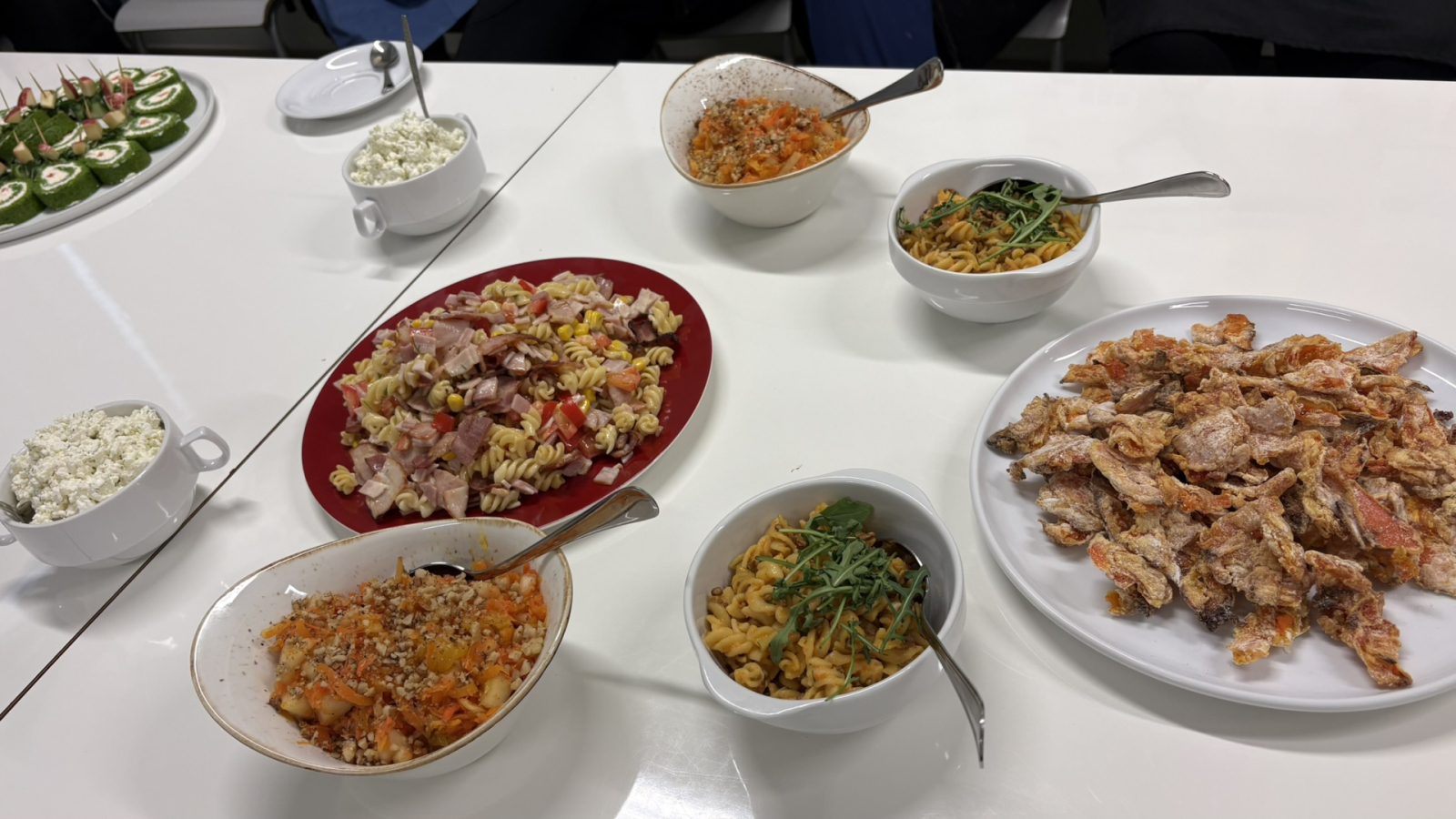 Preiļu novada skolu pavāri pilnveido prasmes meistarklasē