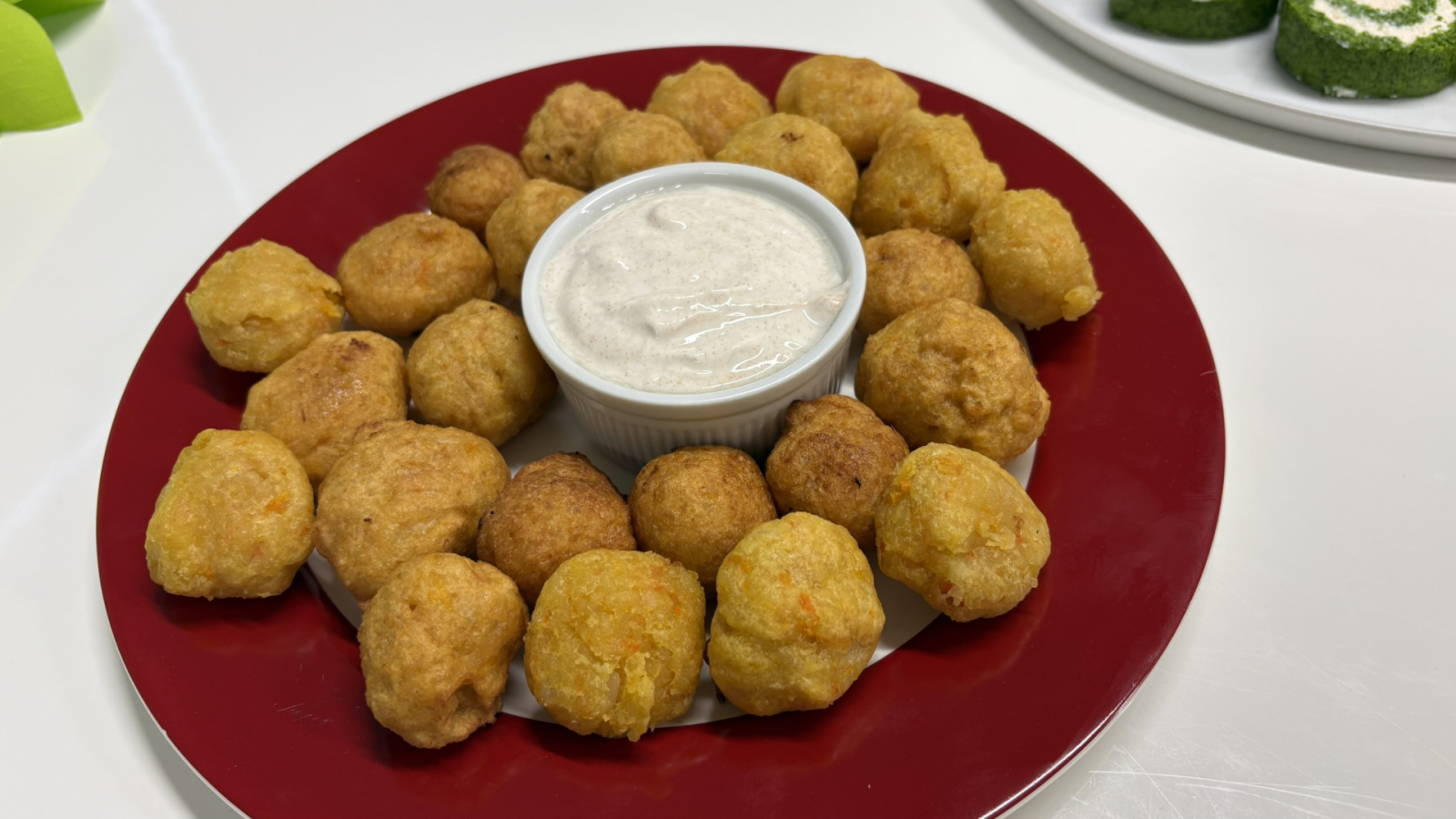 Preiļu novada skolu pavāri pilnveido prasmes meistarklasē