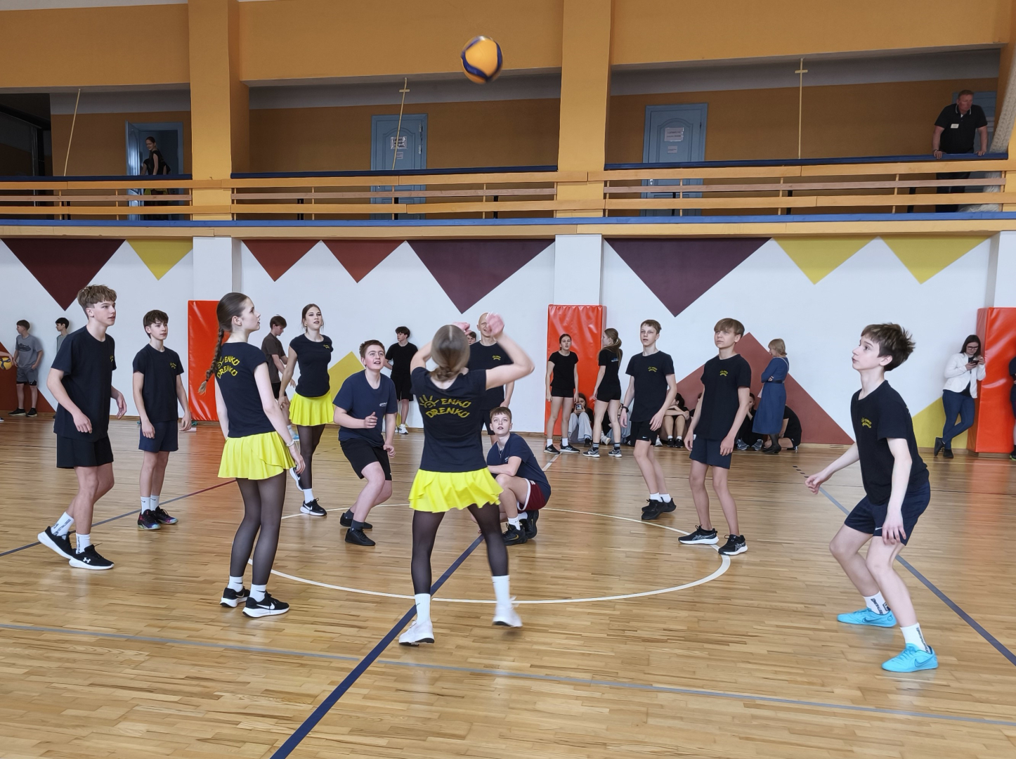 Tautas deju kolektīvu radošais pasākums "Pa-ceļam!" Preiļos