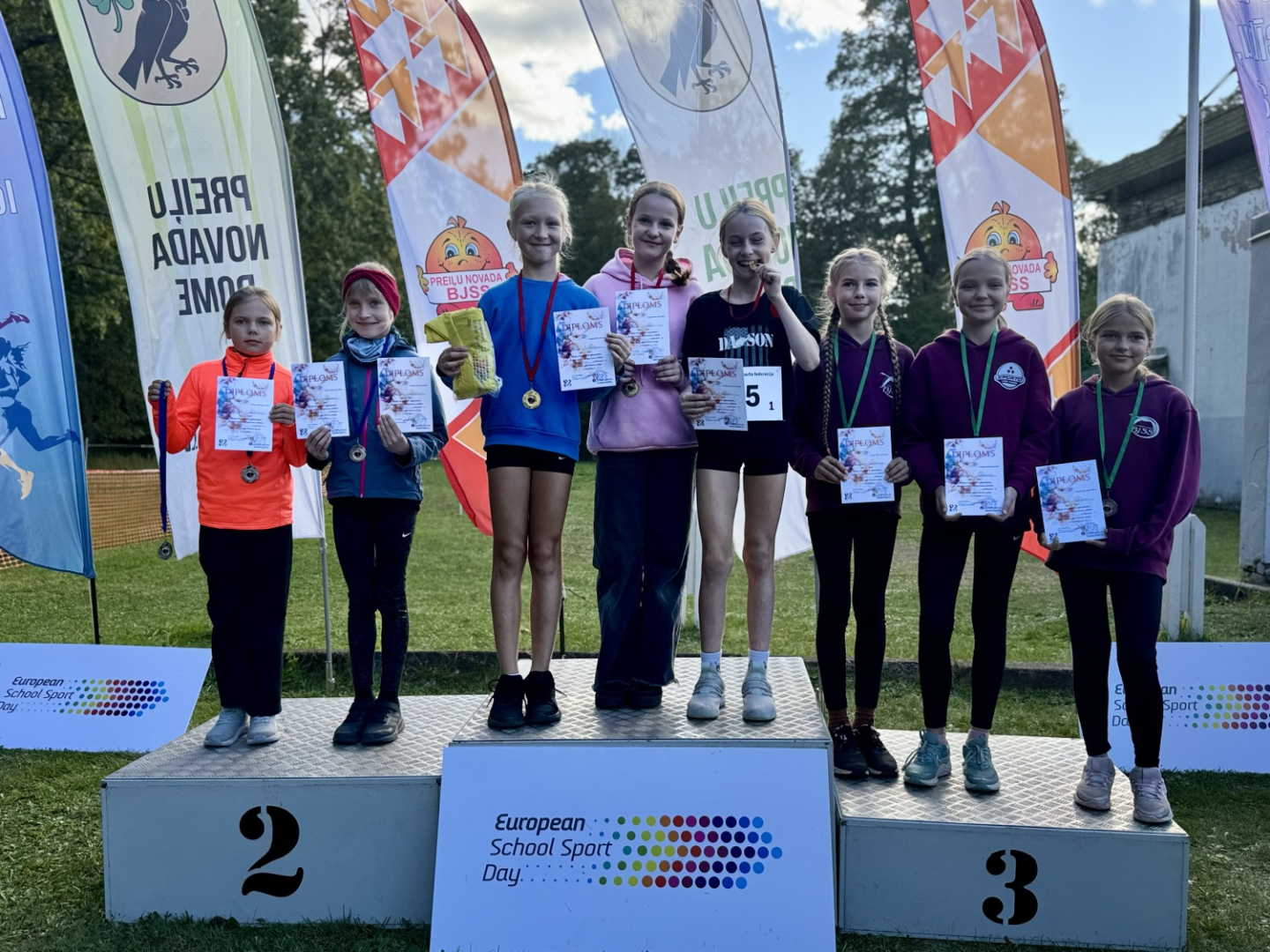 Latvijas Skolēnu 79. spartakiāde rudens krosa stafetēs Preiļos