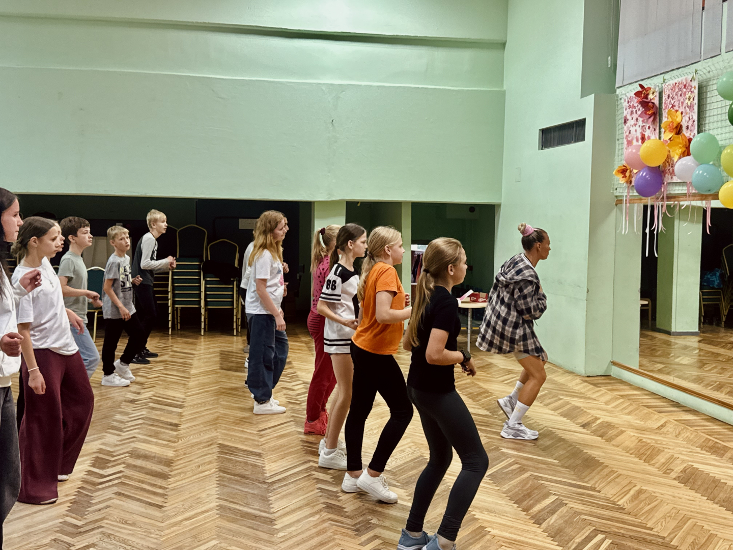 HipHop un Dancehall meistarklases jauniešiem Galēnos un Vecvārkavā
