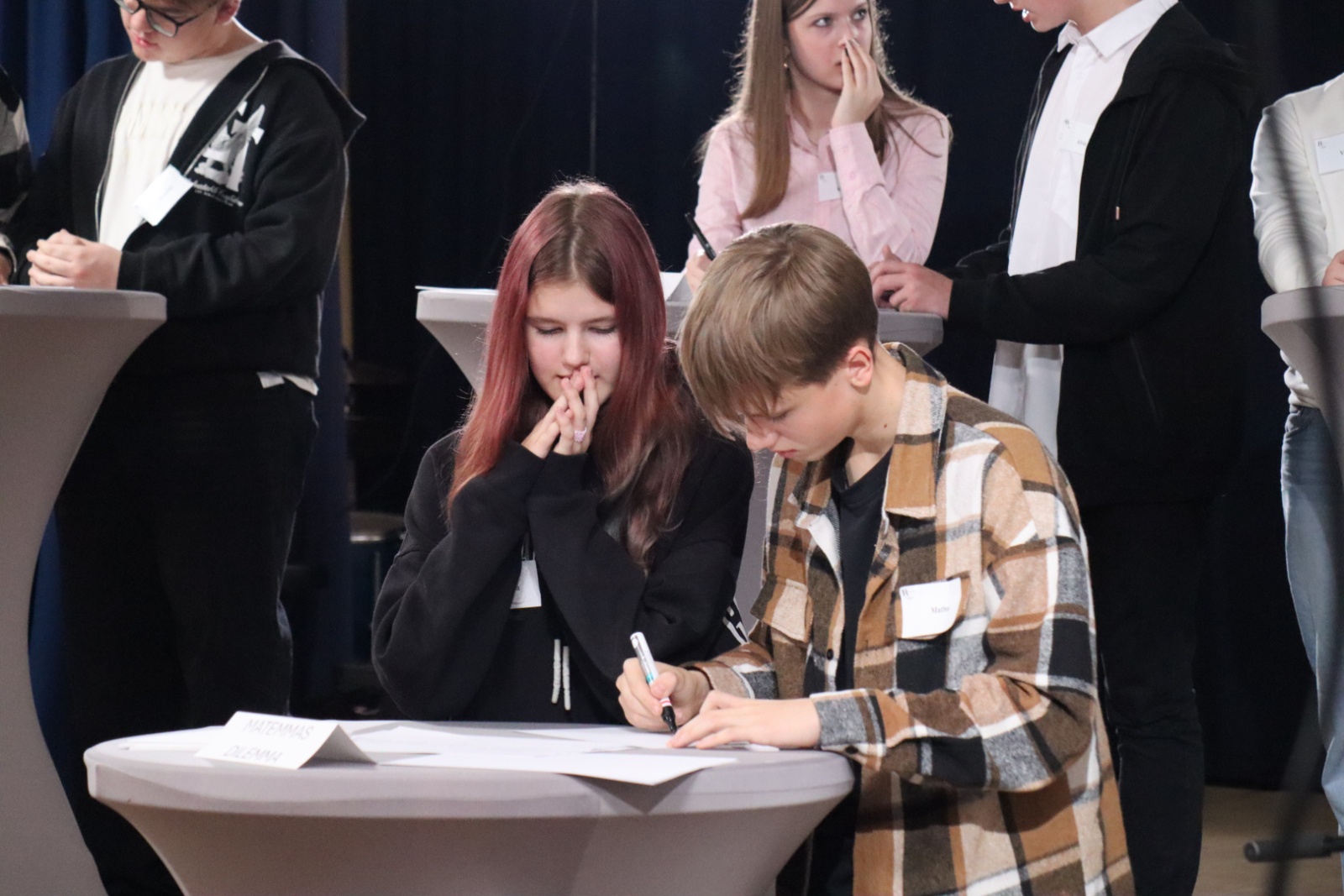 Jasmuižā aizvadīta erudīcijas spēle “Rainis? Rainis! Rainis…”