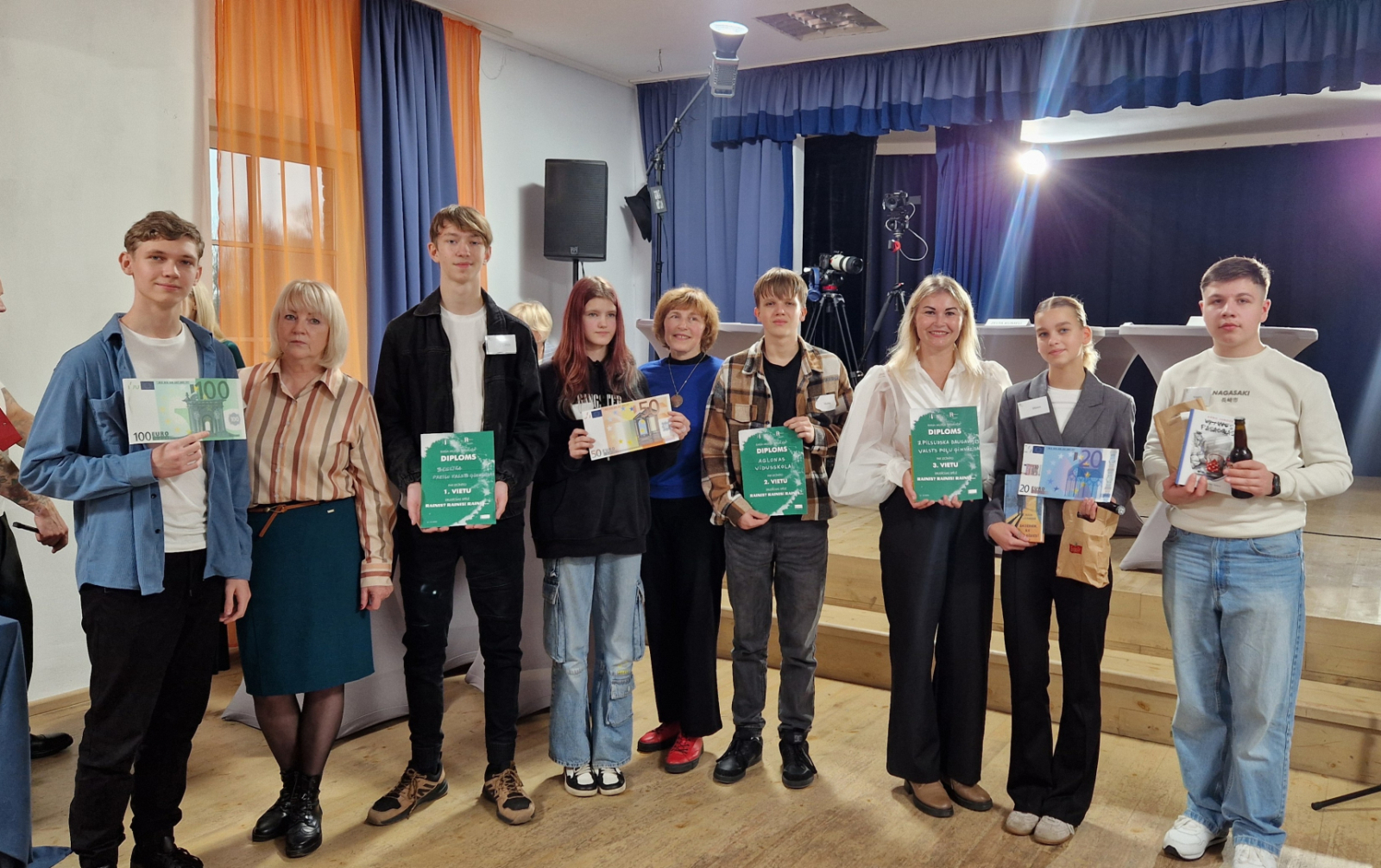 Jasmuižā aizvadīta erudīcijas spēle “Rainis? Rainis! Rainis…”