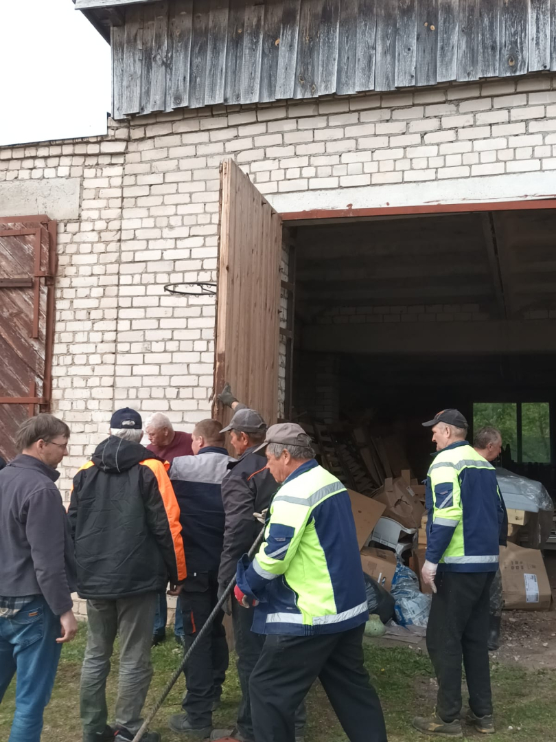 Sociālās aprūpes centrā "Aglona" norisinājās nozīmīga sakopšanas talka