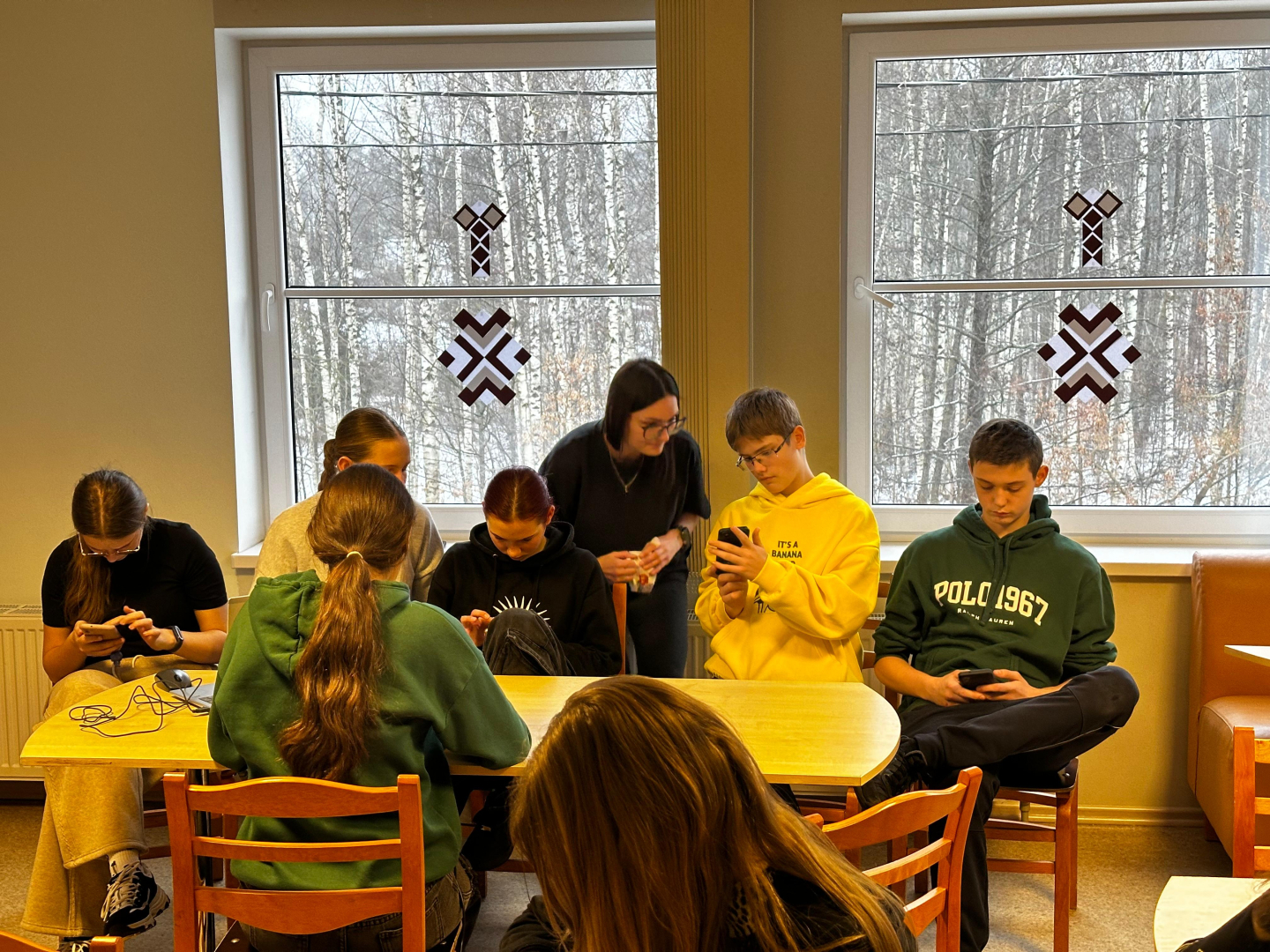 Preiļu novada jaunieši piedalās grafiskā dizaina meistarklasē