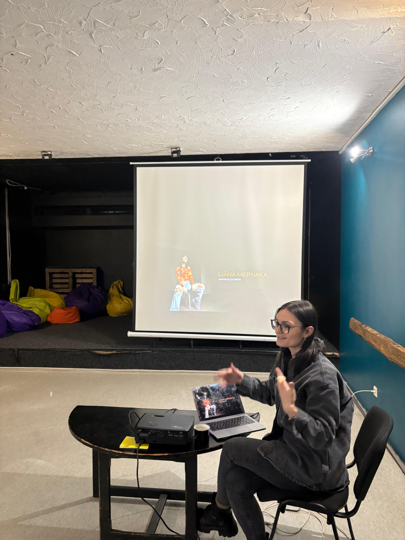 Preiļu novada jaunieši piedalās grafiskā dizaina meistarklasē