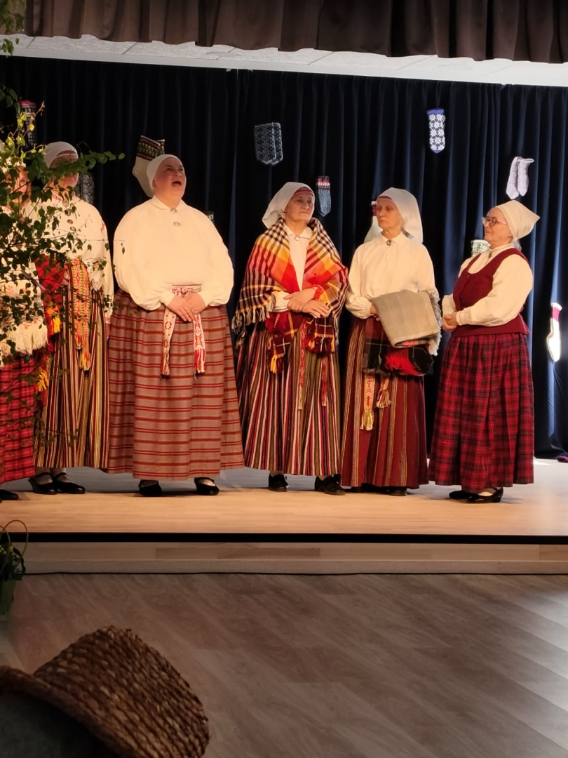 Saunas Tautas namā aizvadīts pasākums "Pavasara daudzynuošona"