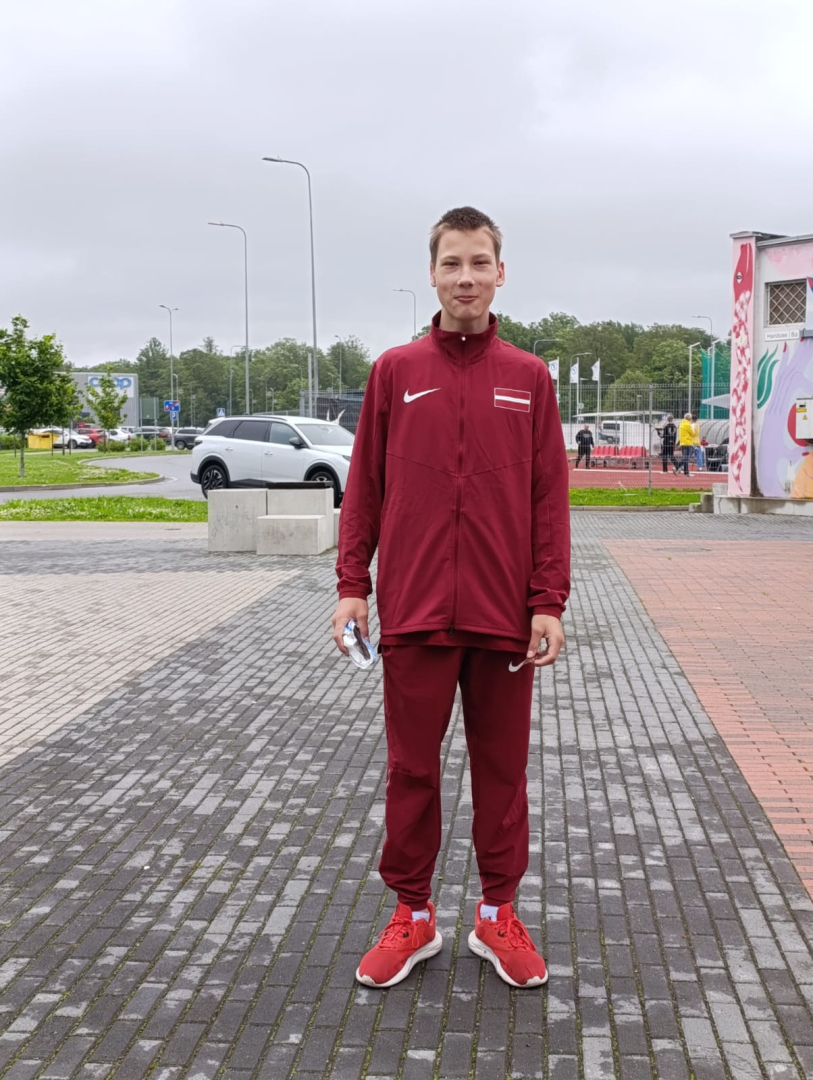 Preiļu novada BJSS vieglatlēti startē Baltijas komandu sacensībās U-16 un U-18