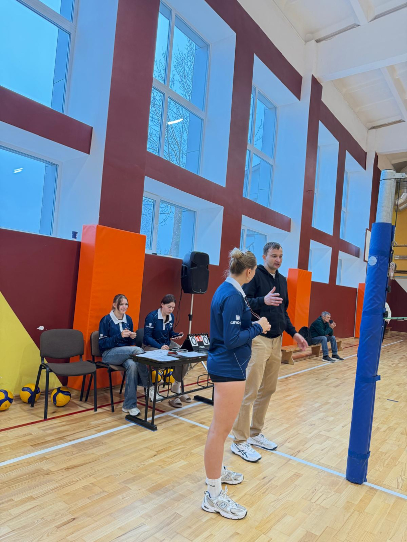 20. un 26. novembrī norisinājās 22. kausa izcīņa Preiļu skolu komandām volejbolā 